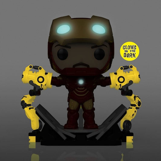 Iron Man 2 - Iron Man Mark IV with Gantry Glow Pop! Deluxe