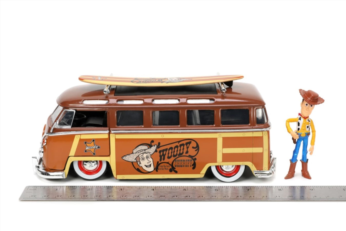 Toy Story - 1962 Volkswagen Bus 1:24 with Woody Diecast Figure